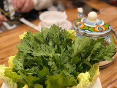 -霄汉牛三鲜湖北砂锅菜(万松园2店)