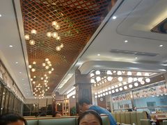 -玉兰苑一等茶餐厅