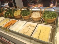 -金滏山·烤肉海鲜火锅自助(襄阳万达店)