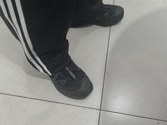 -SALOMON萨洛蒙(长沙国金街店)