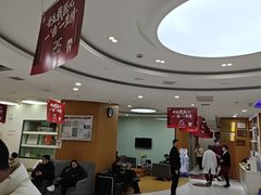 -雅悦齿科(顾村公园店)
