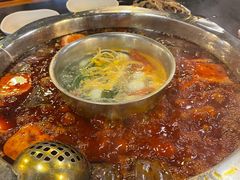 -邓莽子老火锅(中兴路总店)