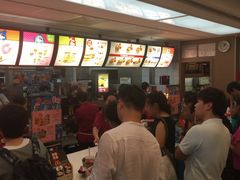 -麦当劳(轻轨曹杨路店)