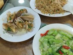 -岛中岛·海鲜大排档·万宁老字号(东澳店)