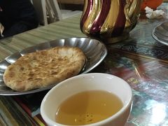 -烤肉小伙烤肉店