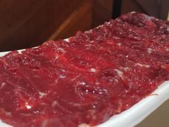 -左庭右院鲜牛肉火锅(金山万达店)