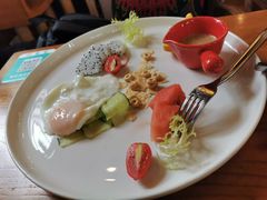 -more than meow吴止猫主题餐厅(承德 中船汇店)