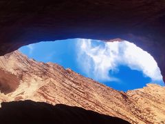 -天山神秘大峡谷