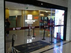 -小海豚国际游泳培训中心(松江九亭店)