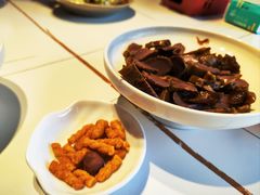 -老鼎万春卤菜(五代传承创始老店)