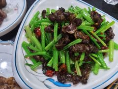 -高家烧鸽子烧烤店63年