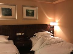 -山东大学学府大酒店(千佛山地铁站店)