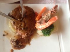 小牛排配明虾-维兰西餐(万泉河店)