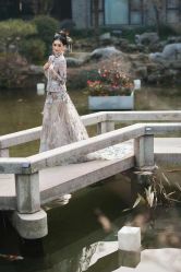 -懿沉香中式嫁衣礼服秀禾服龙凤褂马来褂旗袍总店