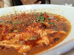 水煮肉片-川人川菜馆·小龙虾·鲜虾现做(黄山路店)