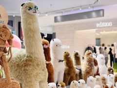 -微缤礼物(青岛海信广场店)