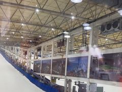 -乔波室内滑雪场