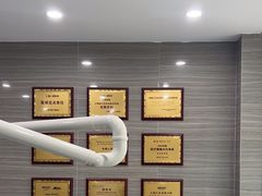 -上海仁爱医院口腔科 · 种植