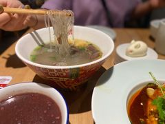 金陵鸭血粉丝汤-弄堂小笼包(天津南开大悦城店)