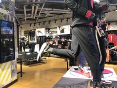 -NIKE品牌体验店(北京蓝色港湾店)