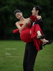 -樱花婚纱摄影