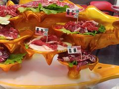 -三头牛·潮汕牛肉生蚝火锅 (夏湾店)