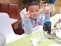 -昆明华邑酒店-鲜艳全日餐厅