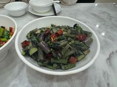 -红色湘菜馆(春风店)
