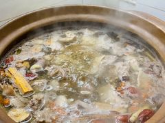 连州果园鸡-威邵鸡煲(西华路总店)