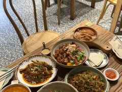 -速8酒店(成都龙泉吾悦广场东安湖公园店)