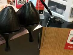 -爱革·洗衣改衣·洗鞋修鞋·洗包修包·奢侈品护理(宝地广场店)