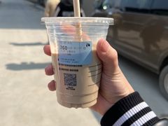 -瑞幸咖啡(武汉工商学院中商超市店)