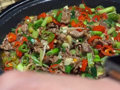 -头上红煨盐鸡·非遗院子餐厅