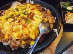肥牛石锅饭-犀牛家猪排