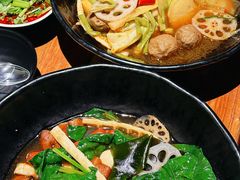 -万记麻辣烫国展总店