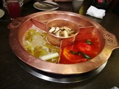 -滇釜火锅·能喝汤的火锅(车公庄店)