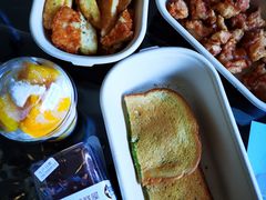 -HELLO 27 意面·沙拉·帕尼尼