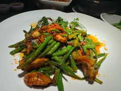 -蝴蝶里·粤菜·点心(滨江龙湖店)