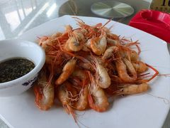 -辉记虾塘海鲜农庄