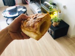 枫糖扁桃仁起酥面包-中粮丰通（北京)食品有限公司