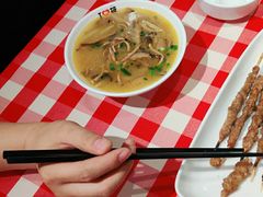 -西贝莜面村(银泰创意城店)