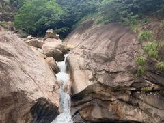 -鄣山大峡谷