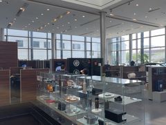 -天津波士信达奔驰4S店(卫津南路店)