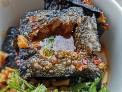 -黑色经典臭豆腐·湖南特产(步行街店)