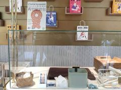 大堂-奈雪的茶(市百一店)