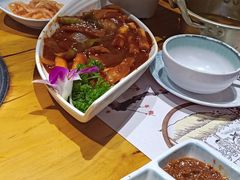 -唯成•韩国炭火烤肉 유성고기