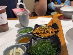 -馋三尺蟹粉小笼(人民广场店)