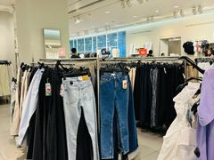 -H&M(华润万象城店)