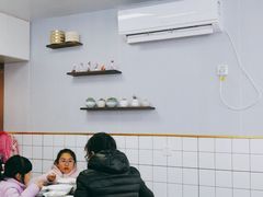 -苏亦铭馄饨店(凤凰西街店)