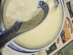 -广信牛奶甜品世家(台东店)